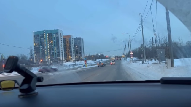 В такси по дороге в аэропорт